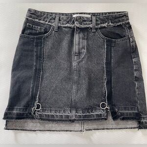 Zara Black Distressed Front Zip Jean Skirt  Size Medium